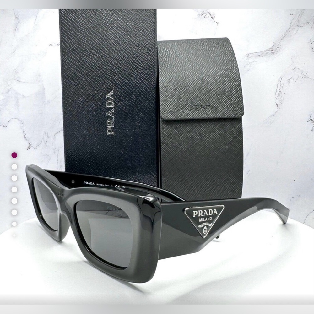 Prada Black Sunglasses - Picture 2 of 5